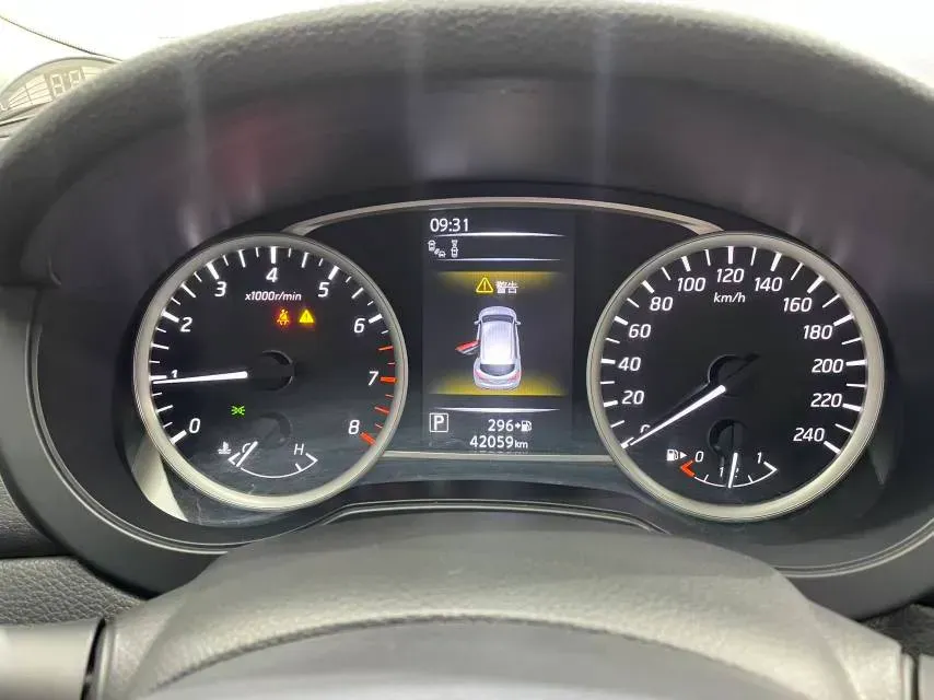 2021 Nissan Tiida 1.6L 122HP L4 CVT,autocango,china used car exporter,china ev exporter,chinese used car exporter,chinese used ev exporter