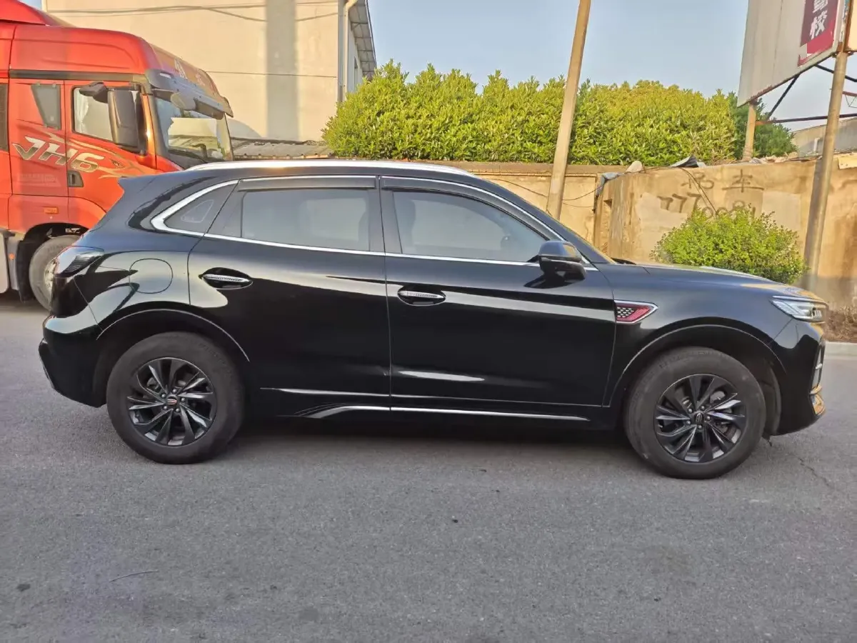 2023 HongQi HS5 2.0T 252HP L4 8AT,autocango,china used car exporter,china ev exporter,chinese used car exporter,chinese used ev exporter