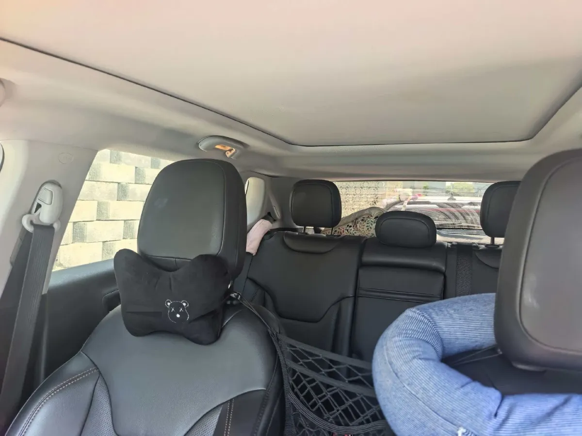 2020 Jeep Compass 1.3T 173HP L4 7DCT,autocango,china used car exporter,china ev exporter,chinese used car exporter,chinese used ev exporter