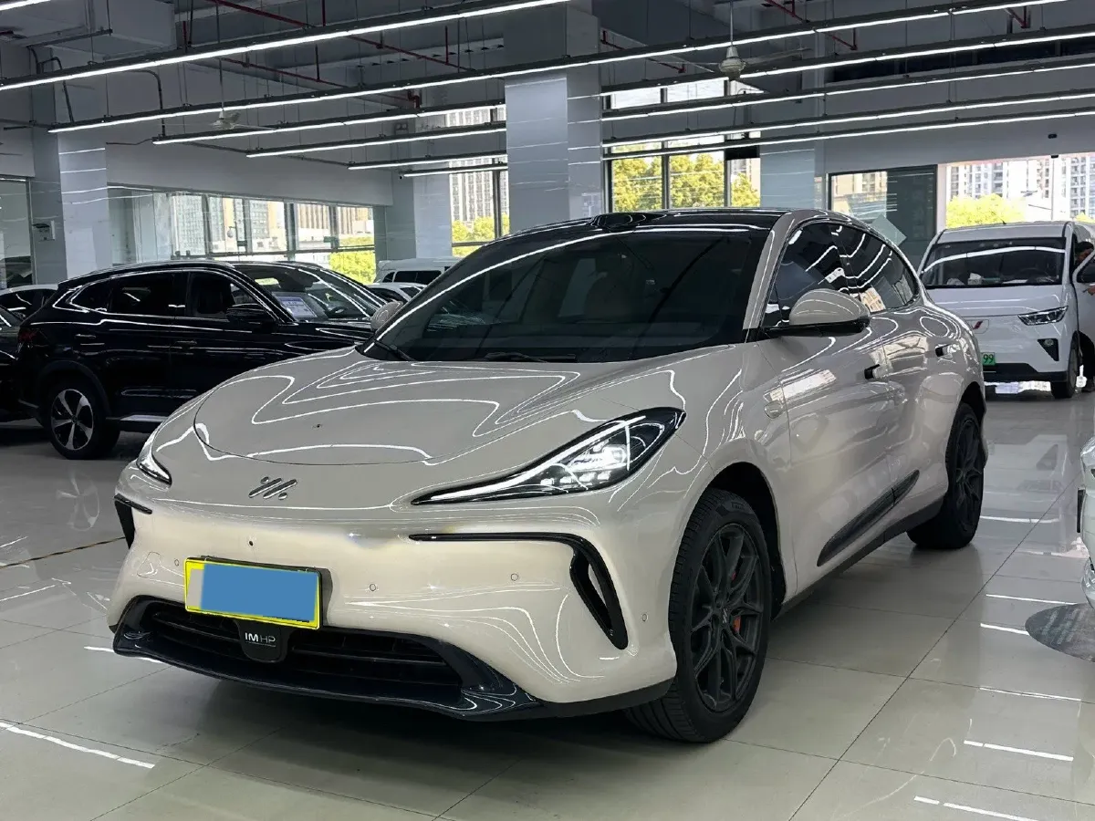 2023 IM LS6 BEV 71KWH,autocango,china used car exporter,china ev exporter,chinese used car exporter,chinese used ev exporter