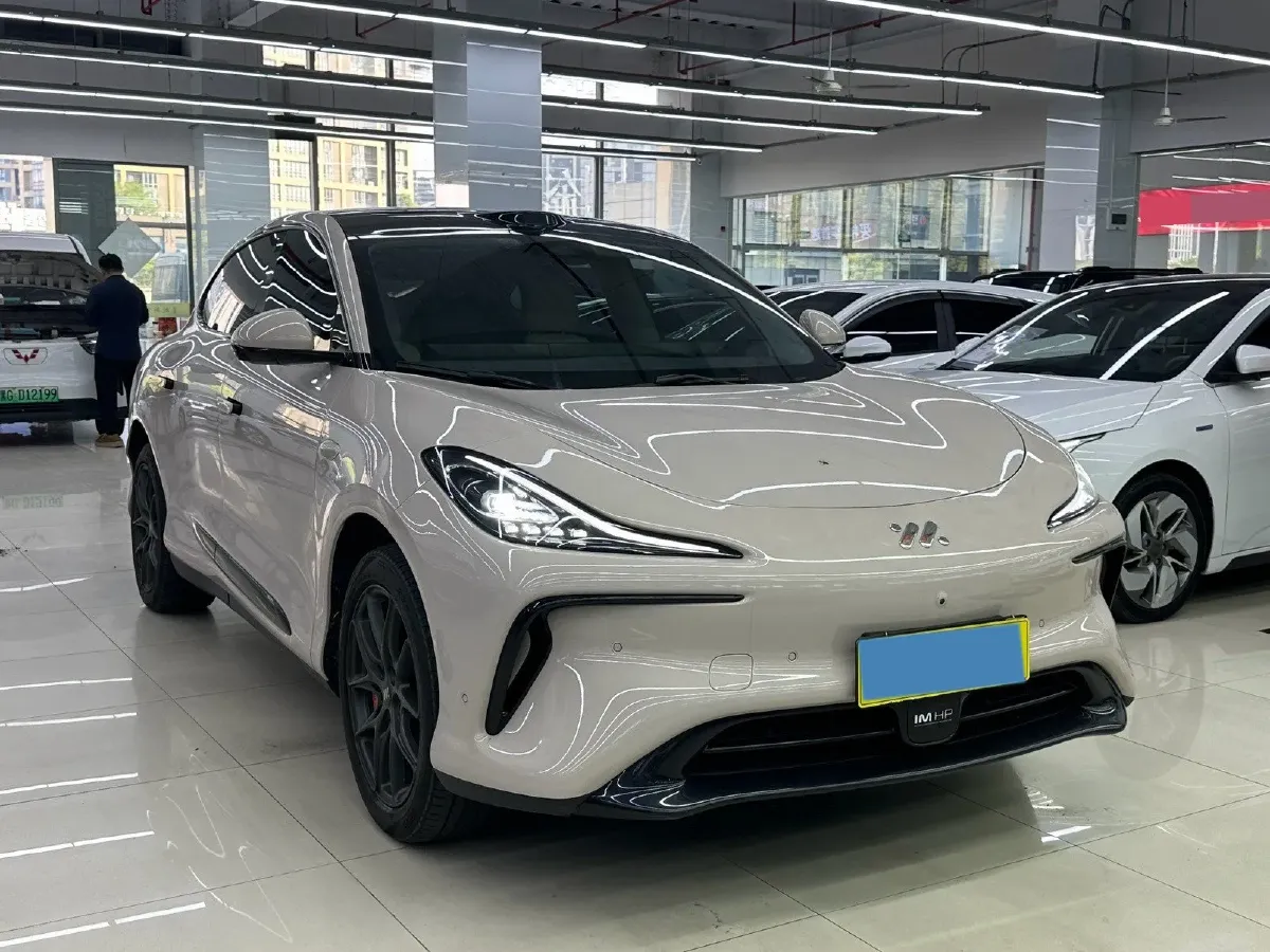 2023 IM LS6 BEV 71KWH,autocango,china used car exporter,china ev exporter,chinese used car exporter,chinese used ev exporter