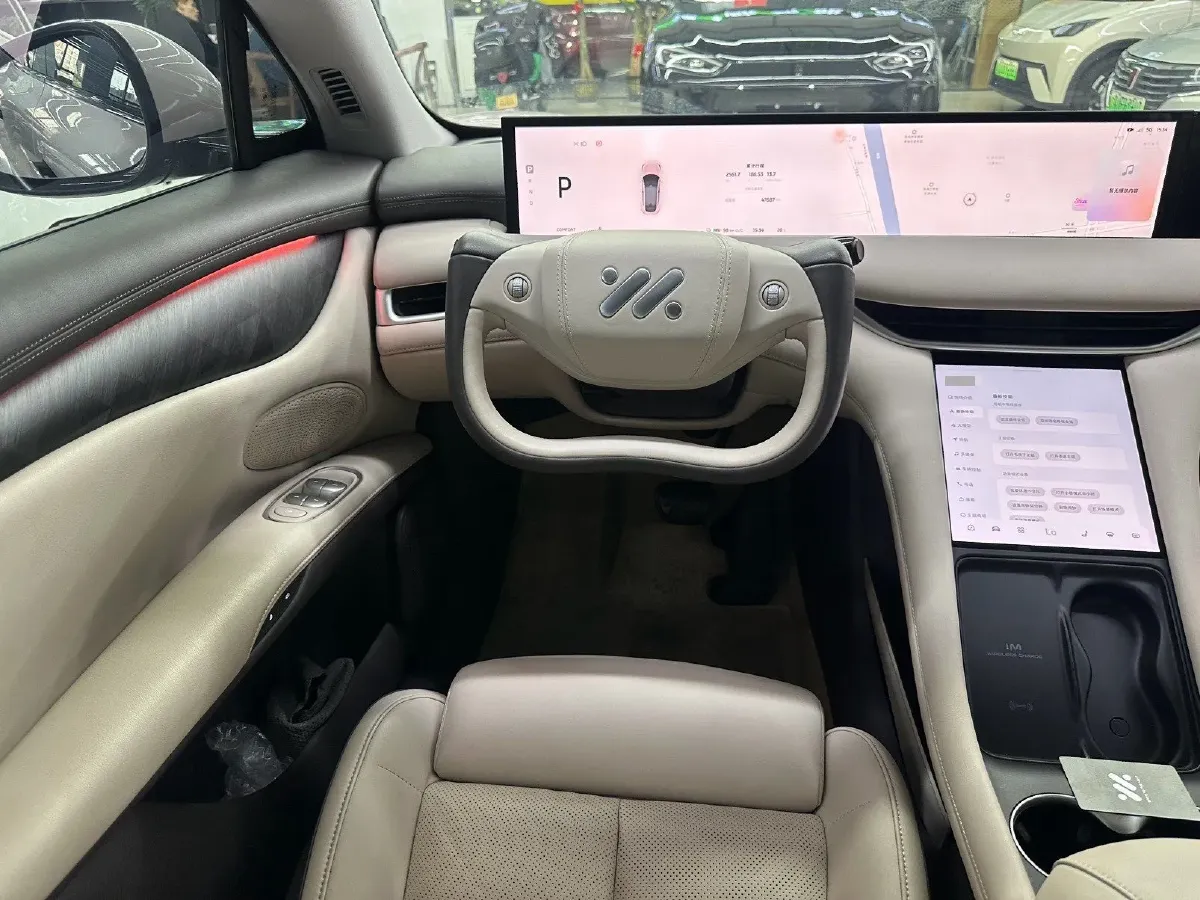 2023 IM LS6 BEV 71KWH,autocango,china used car exporter,china ev exporter,chinese used car exporter,chinese used ev exporter