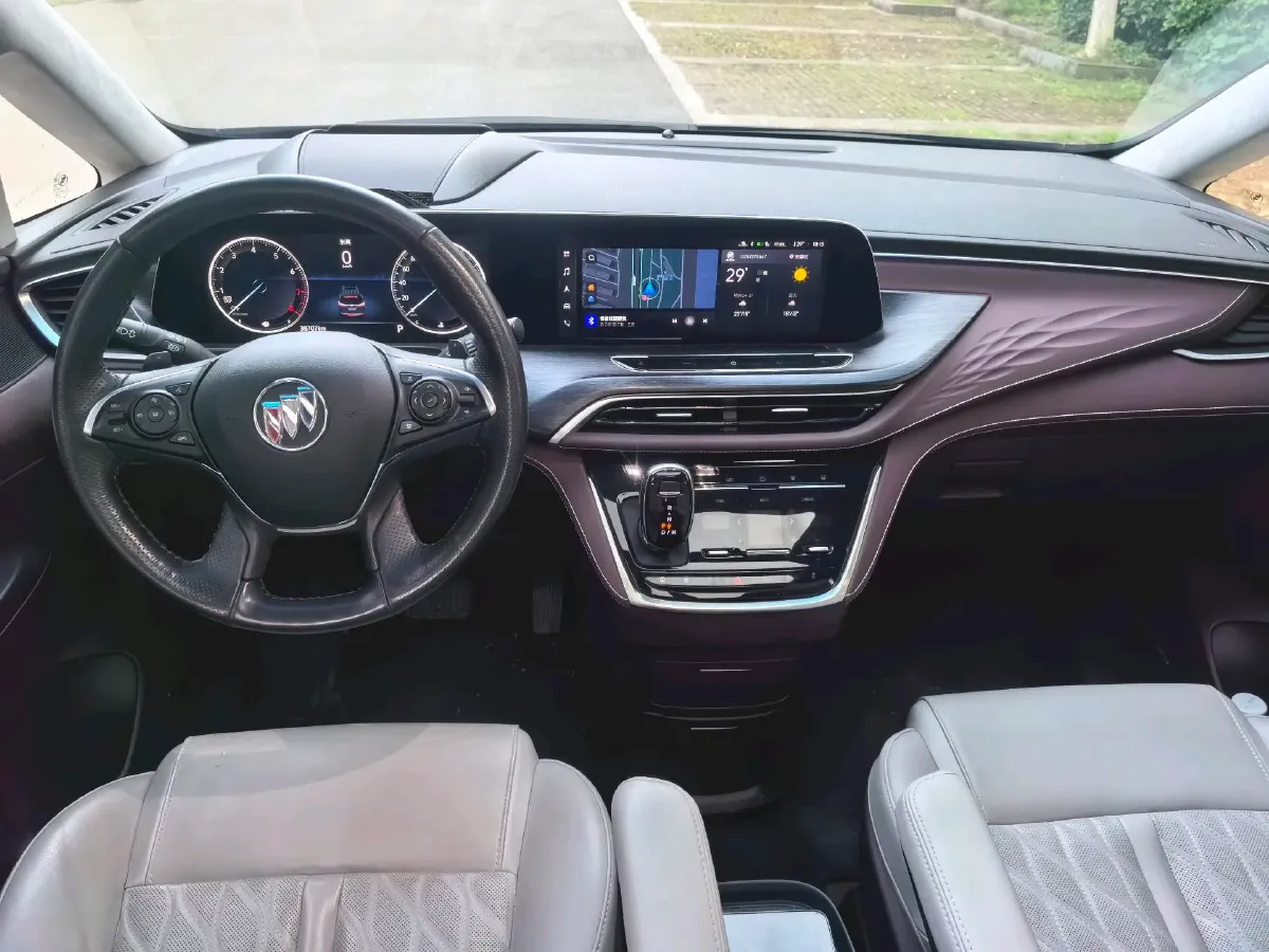 2022 Buick GL8 2.0T 237HP L4 9AT,autocango,china used car exporter,china ev exporter,chinese used car exporter,chinese used ev exporter
