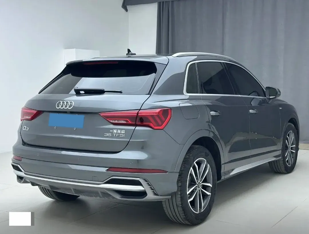 2022 Audi Q3 1.4T 150HP L4 7DCT,autocango,china used car exporter,china ev exporter,chinese used car exporter,chinese used ev exporter