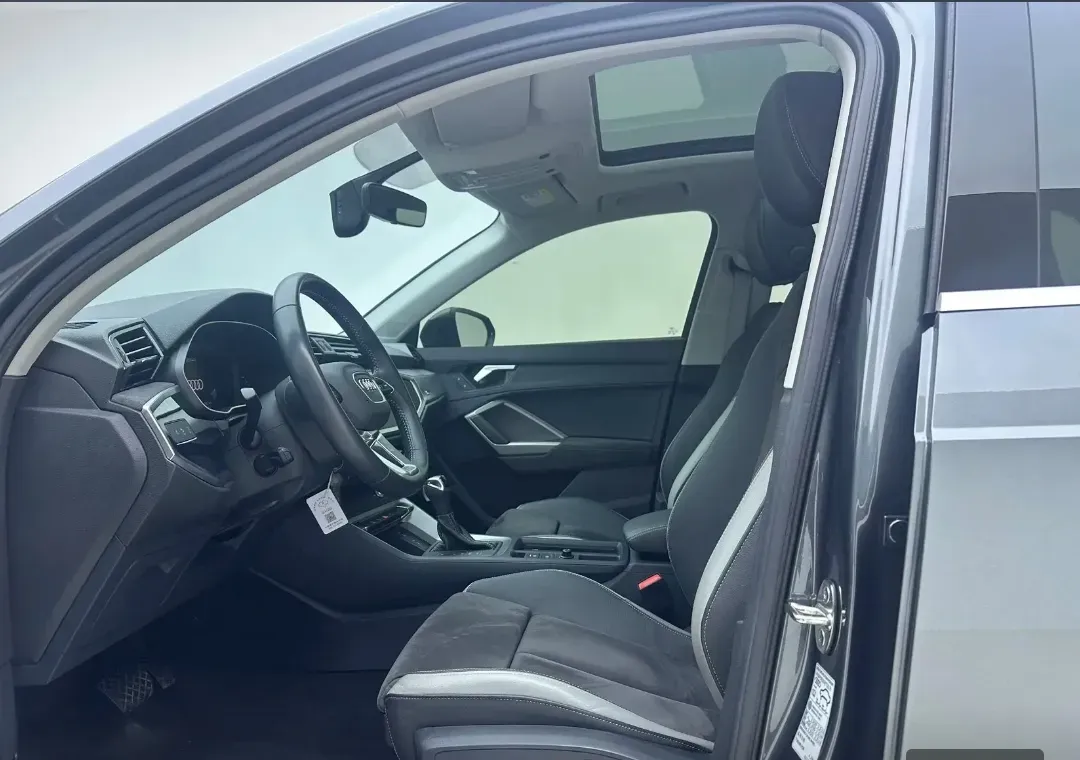 2022 Audi Q3 1.4T 150HP L4 7DCT,autocango,china used car exporter,china ev exporter,chinese used car exporter,chinese used ev exporter