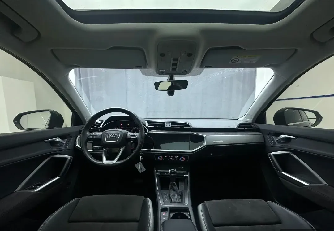 2022 Audi Q3 1.4T 150HP L4 7DCT,autocango,china used car exporter,china ev exporter,chinese used car exporter,chinese used ev exporter