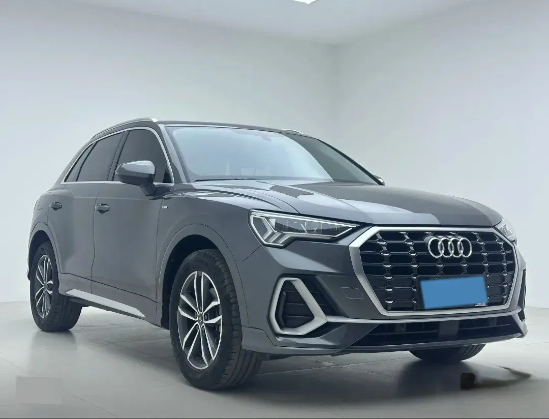 2022 Audi Q3 1.4T 150HP L4 7DCT,autocango,china used car exporter,china ev exporter,chinese used car exporter,chinese used ev exporter