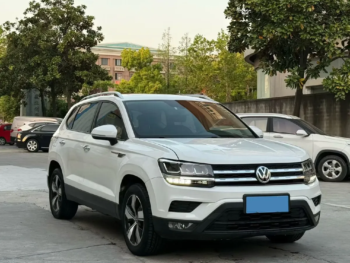 2021 Volkswagen Tharu 1.4T 150HP L4 7DCT,autocango,china used car exporter,china ev exporter,chinese used car exporter,chinese used ev exporter