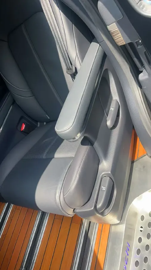 2021 GAC Trumpchi M8 2.0T 252HP L4 8AT,autocango,china used car exporter,china ev exporter,chinese used car exporter,chinese used ev exporter