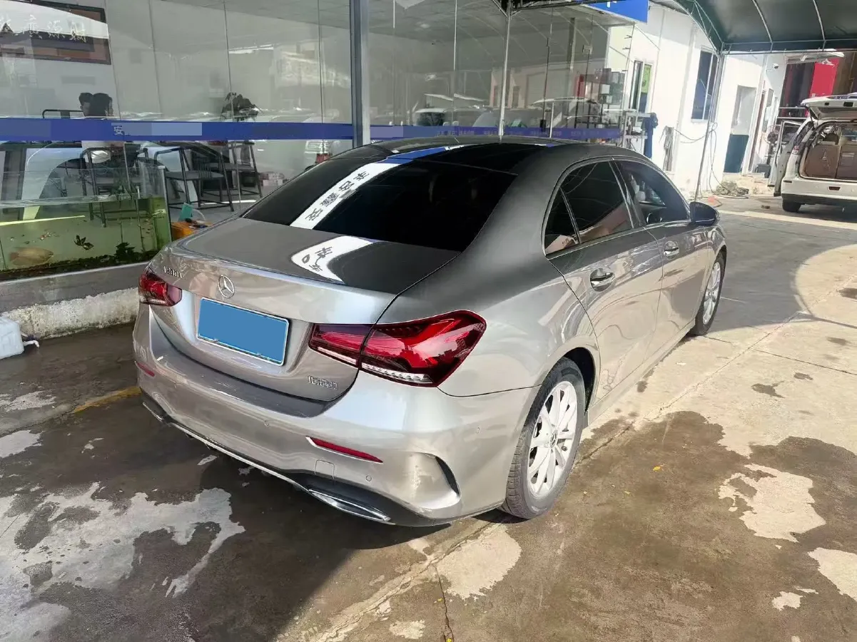 2021 Mercedes-Benz A Class 1.3T 163HP L4 7DCT,autocango,china used car exporter,china ev exporter,chinese used car exporter,chinese used ev exporter