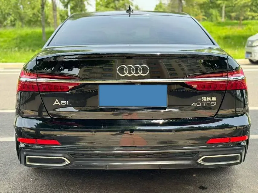 2022 Audi A6L 2.0T 190HP L4 7DCT,autocango,china used car exporter,china ev exporter,chinese used car exporter,chinese used ev exporter