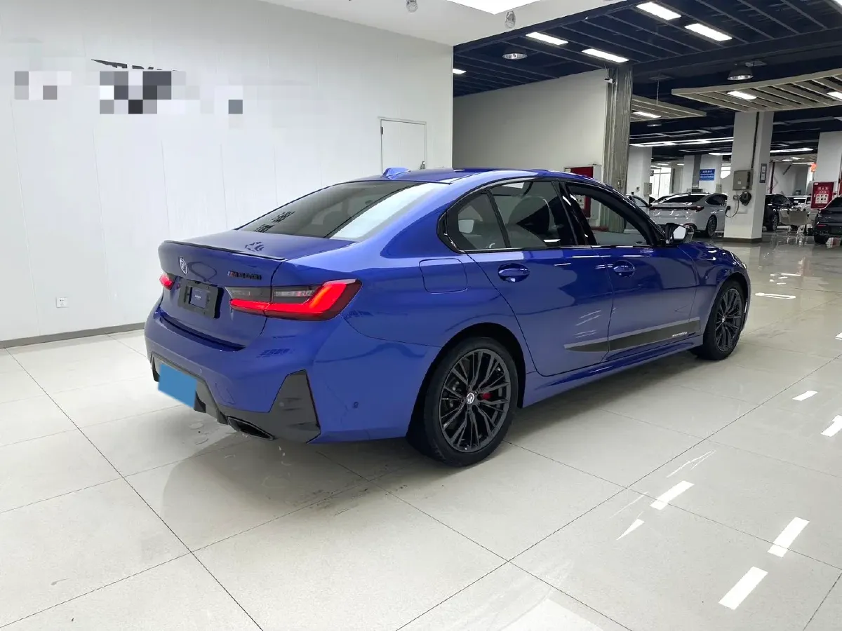 2023 BMW 3 Series 2.0T 184HP L4 8AT,autocango,china used car exporter,china ev exporter,chinese used car exporter,chinese used ev exporter