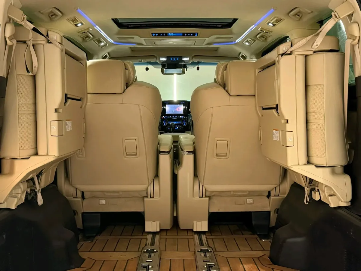 2018 Toyota Alphard 3.5L 275HP V6 6AT,autocango,china used car exporter,china ev exporter,chinese used car exporter,chinese used ev exporter