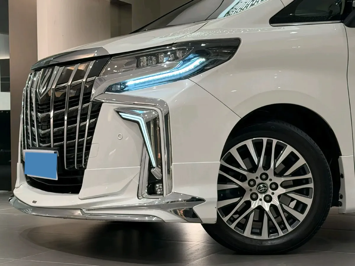 2018 Toyota Alphard 3.5L 275HP V6 6AT,autocango,china used car exporter,china ev exporter,chinese used car exporter,chinese used ev exporter