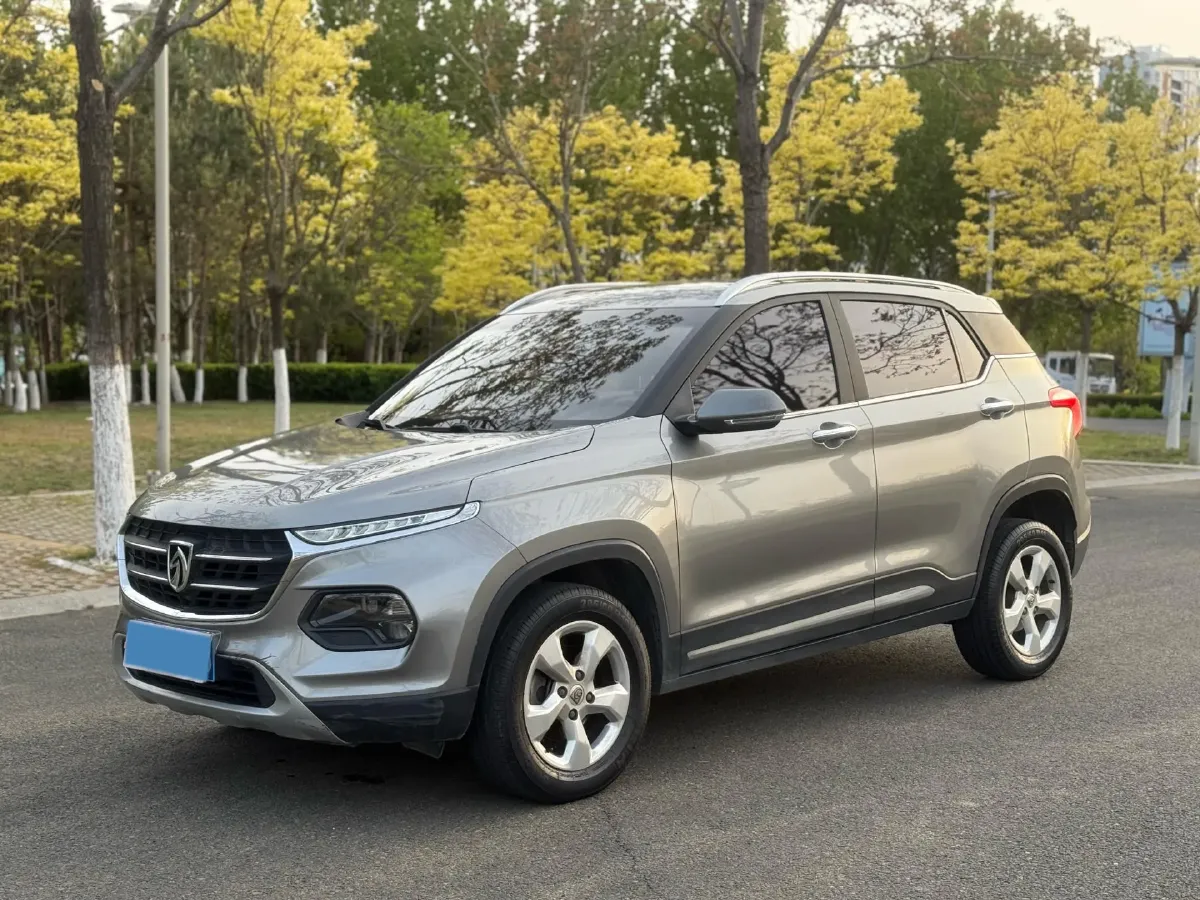 2017 BaoJun 510 1.5L 112HP L4 6MT,autocango,china used car exporter,china ev exporter,chinese used car exporter,chinese used ev exporter