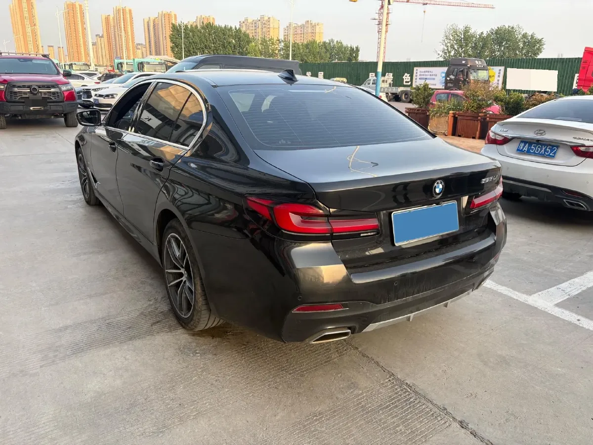 2022 BMW 5 Series 2.0T 184HP L4 8AT,autocango,china used car exporter,china ev exporter,chinese used car exporter,chinese used ev exporter