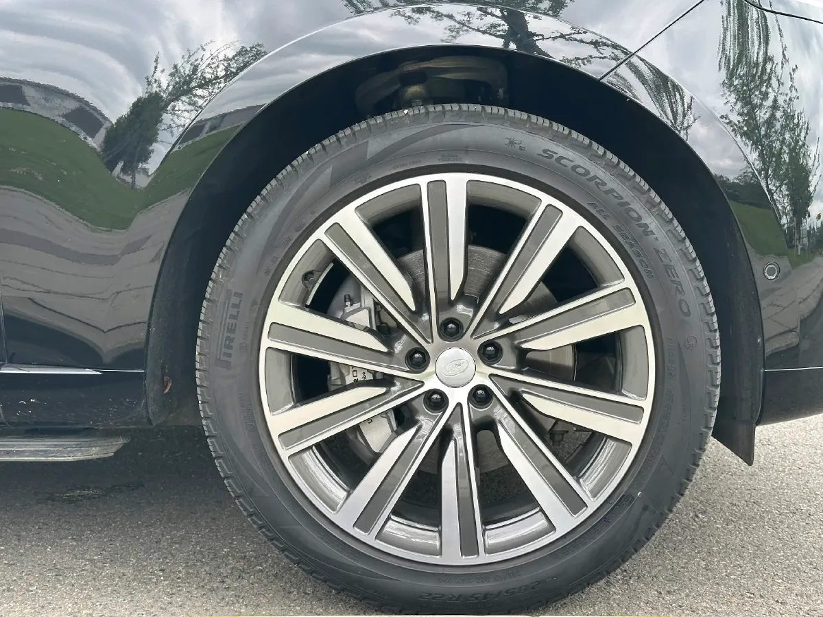 2025 Land Rover Range Rover 3.0T 400HP L6 8AT,autocango,china used car exporter,china ev exporter,chinese used car exporter,chinese used ev exporter