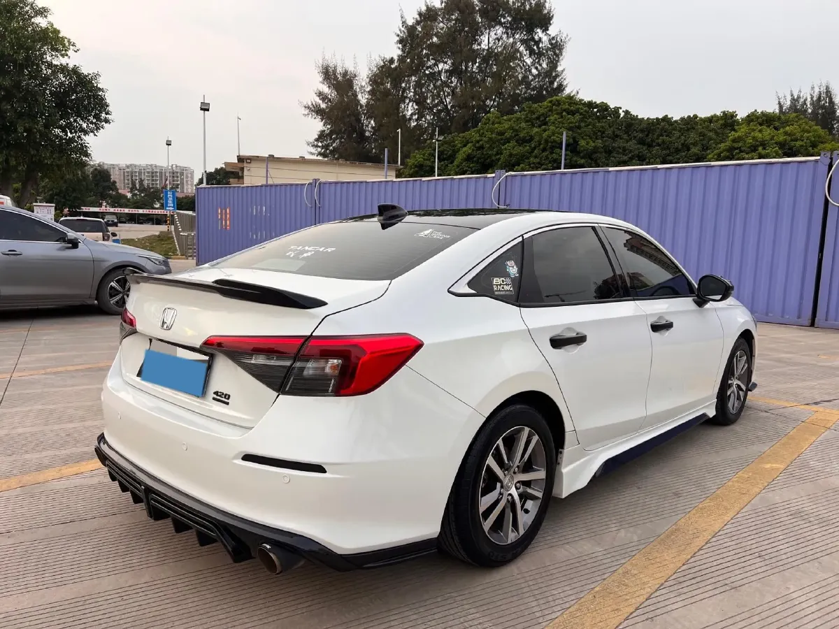 2023 Honda Civic 1.5T 182HP L4 CVT,autocango,china used car exporter,china ev exporter,chinese used car exporter,chinese used ev exporter
