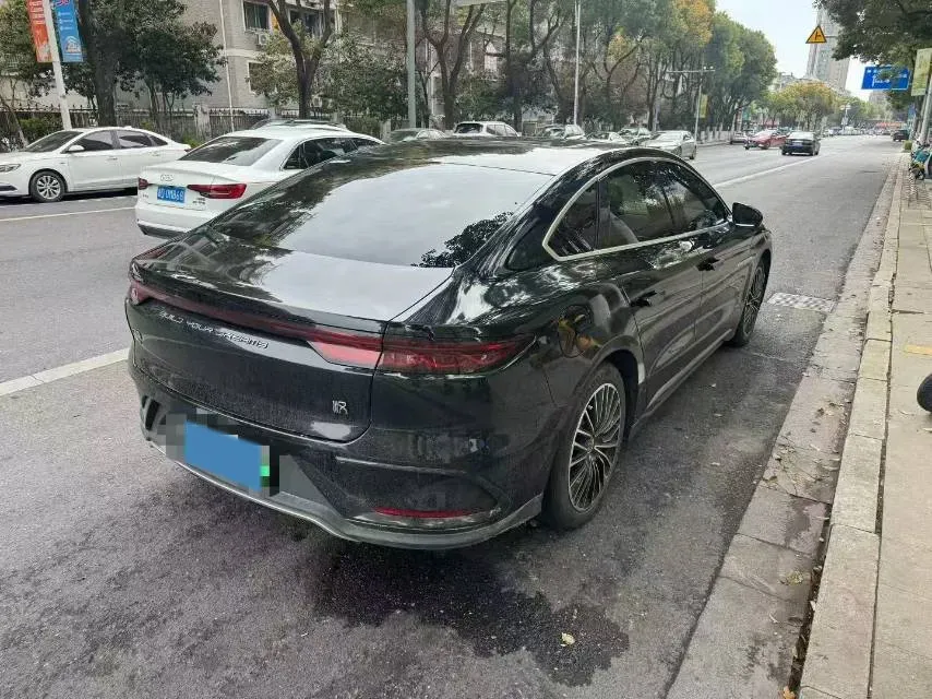 2022 Volkswagen Tiguan L 2.0T 186HP L4 7DCT,autocango,china used car exporter,china ev exporter,chinese used car exporter,chinese used ev exporter