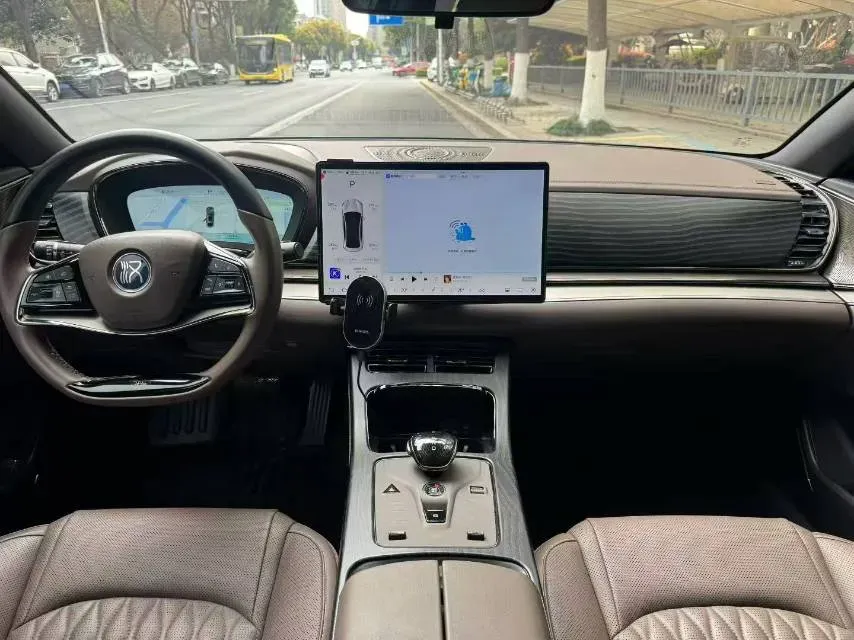 2022 Volkswagen Tiguan L 2.0T 186HP L4 7DCT,autocango,china used car exporter,china ev exporter,chinese used car exporter,chinese used ev exporter