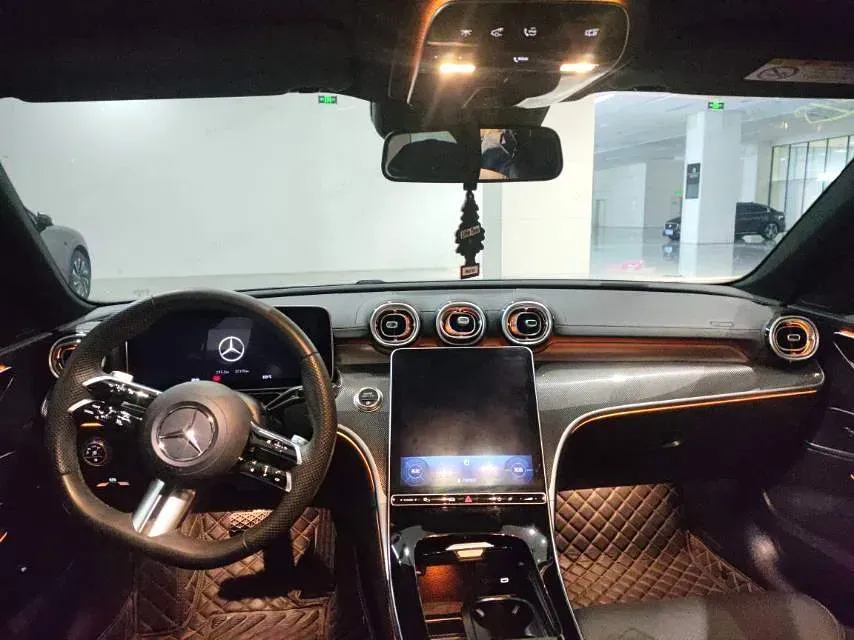 2024 Mercedes-Benz C Class 1.5T 204HP L4 9AT,autocango,china used car exporter,china ev exporter,chinese used car exporter,chinese used ev exporter