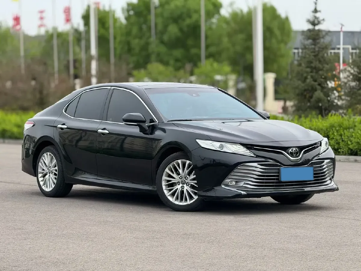2018 Toyota Camry 2.5L 209HP L4 8AT,autocango,china used car exporter,china ev exporter,chinese used car exporter,chinese used ev exporter