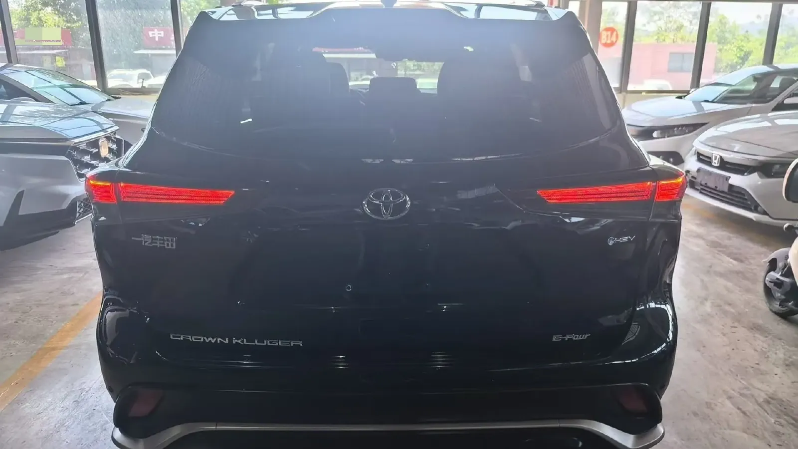 2024 Toyota Crown Kluger 2.5L 189HP L4 E-CVT Hybrid,autocango,china used car exporter,china ev exporter,chinese used car exporter,chinese used ev exporter