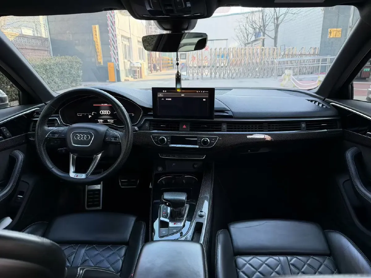 2020 Audi S4 3.0T 354HP V6 8AT,autocango,china used car exporter,china ev exporter,chinese used car exporter,chinese used ev exporter