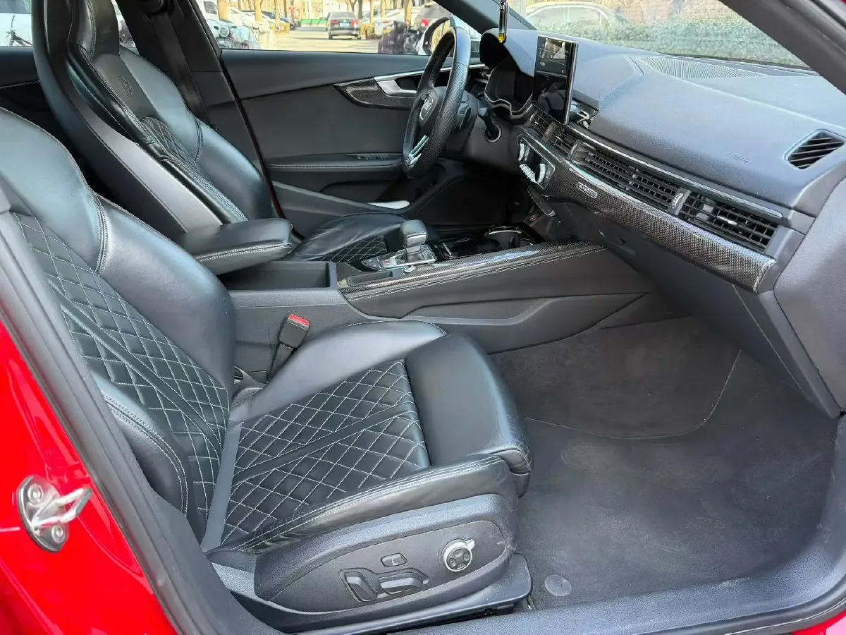 2020 Audi S4 3.0T 354HP V6 8AT,autocango,china used car exporter,china ev exporter,chinese used car exporter,chinese used ev exporter