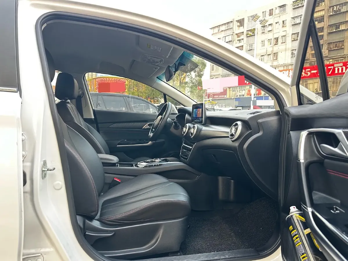 2018 BeiJing Auto EU5 BEV 53.66KWH,autocango,china used car exporter,china ev exporter,chinese used car exporter,chinese used ev exporter