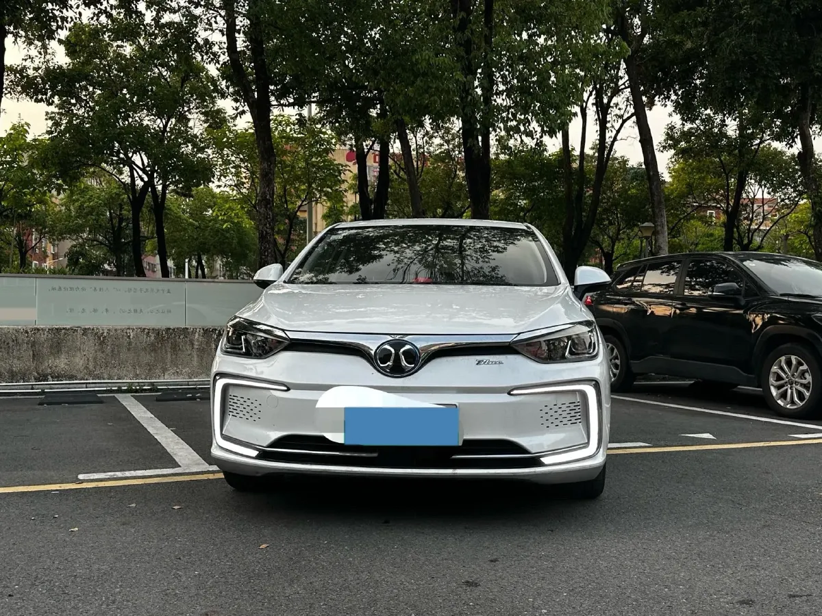 2018 BeiJing Auto EU5 BEV 53.66KWH,autocango,china used car exporter,china ev exporter,chinese used car exporter,chinese used ev exporter