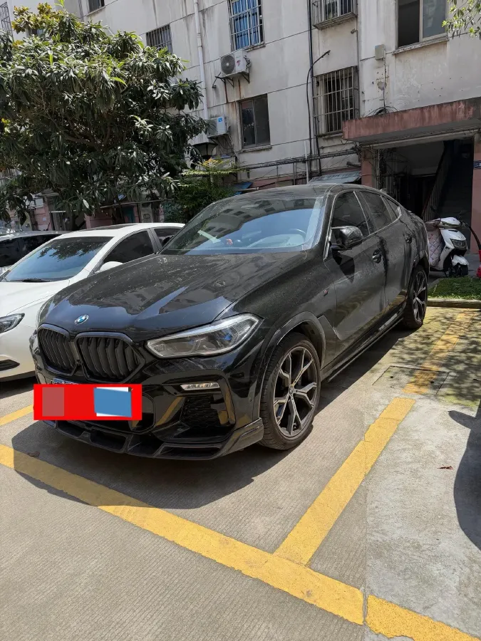 2021 BMW X6 3.0T 340HP L6 8AT,autocango,china used car exporter,china ev exporter,chinese used car exporter,chinese used ev exporter