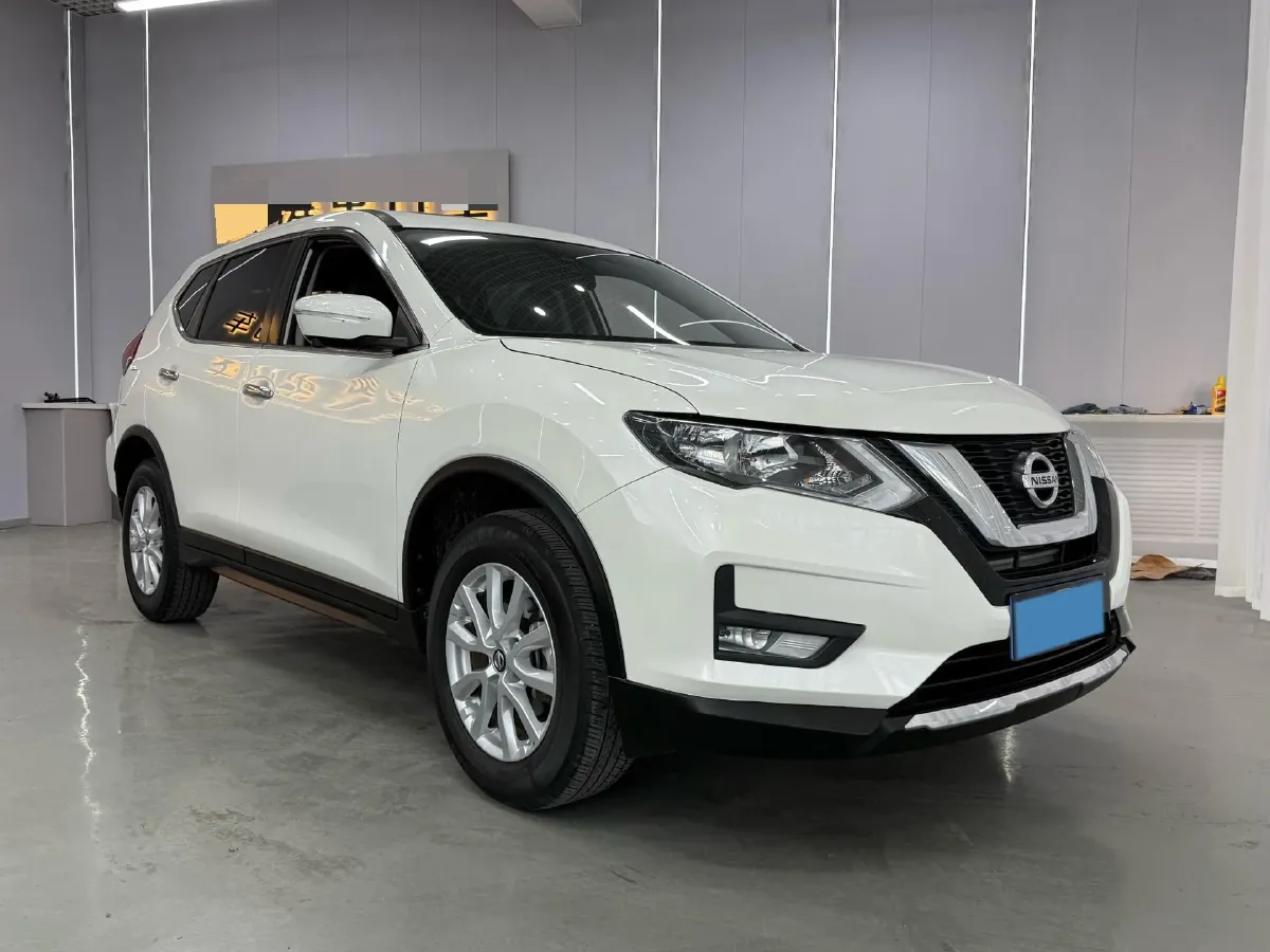 2022 Nissan X-Trail 2.0L 151HP L4 CVT,autocango,china used car exporter,china ev exporter,chinese used car exporter,chinese used ev exporter