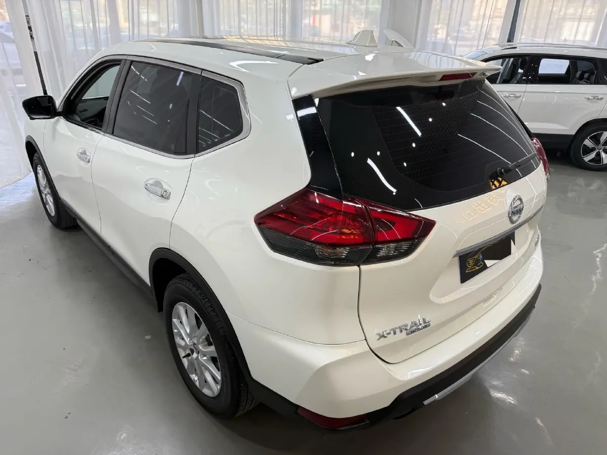 2022 Nissan X-Trail 2.0L 151HP L4 CVT,autocango,china used car exporter,china ev exporter,chinese used car exporter,chinese used ev exporter