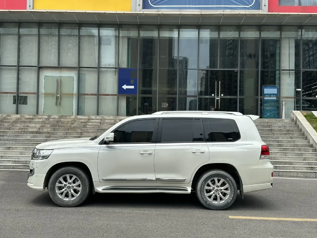 2020 Chevrolet Monza 1.5L 113HP L4 6AT,autocango,china used car exporter,china ev exporter,chinese used car exporter,chinese used ev exporter