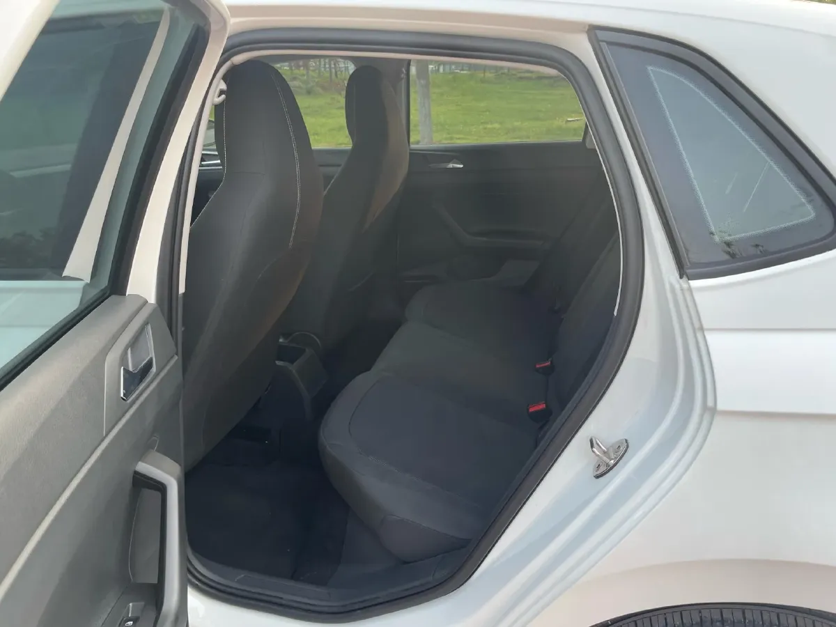 2023 Volkswagen Polo 1.5L 110HP L4 6AT,autocango,china used car exporter,china ev exporter,chinese used car exporter,chinese used ev exporter