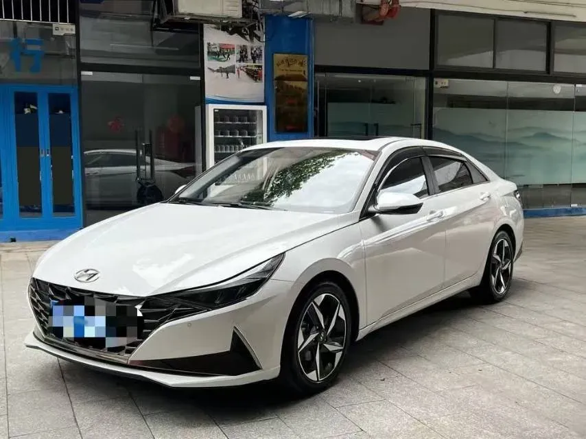 2022 Hyundai Elantra 1.5L 115HP L4 CVT,autocango,china used car exporter,china ev exporter,chinese used car exporter,chinese used ev exporter