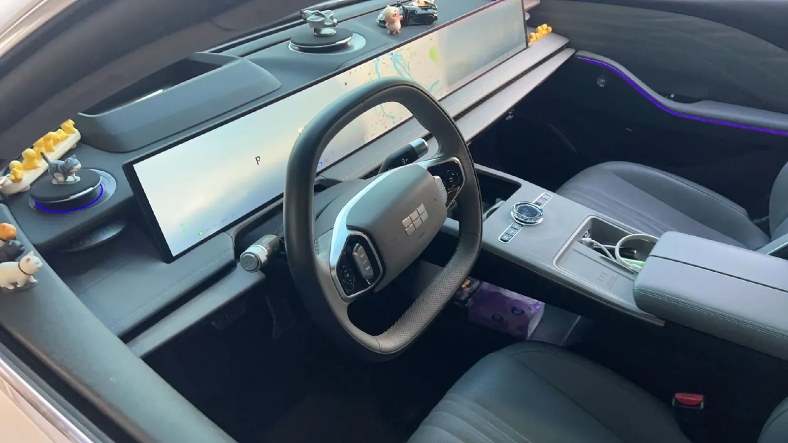 2024 Geely Galaxy E8 BEV 62KWH,autocango,china used car exporter,china ev exporter,chinese used car exporter,chinese used ev exporter