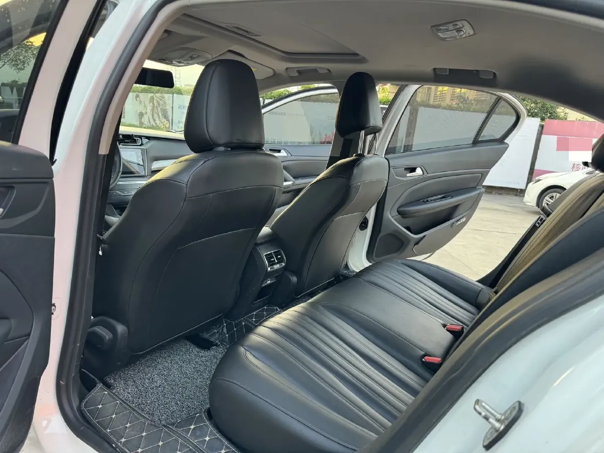 2019 Peugeot 408 1.6T 167HP L4 6AT,autocango,china used car exporter,china ev exporter,chinese used car exporter,chinese used ev exporter