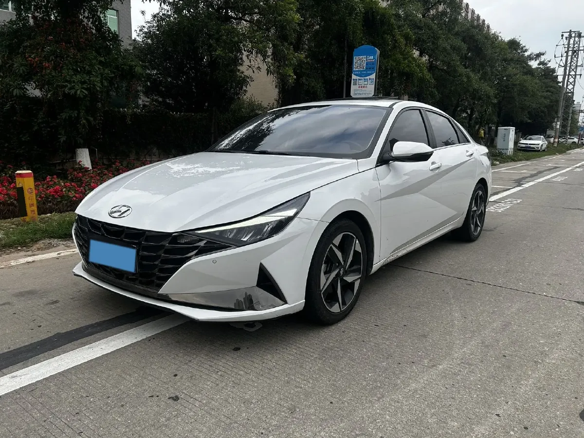 2022 Hyundai Elantra 1.5L 115HP L4 CVT,autocango,china used car exporter,china ev exporter,chinese used car exporter,chinese used ev exporter