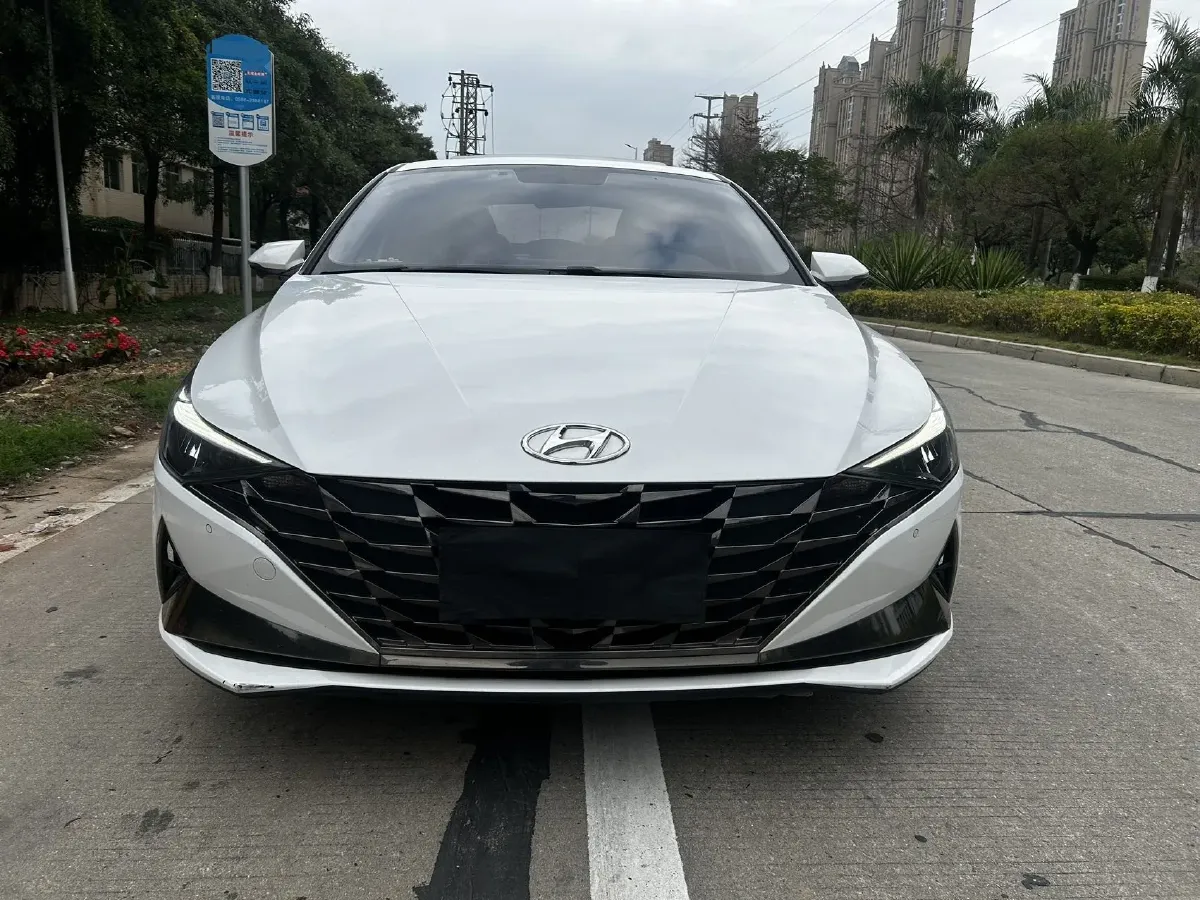 2022 Hyundai Elantra 1.5L 115HP L4 CVT,autocango,china used car exporter,china ev exporter,chinese used car exporter,chinese used ev exporter