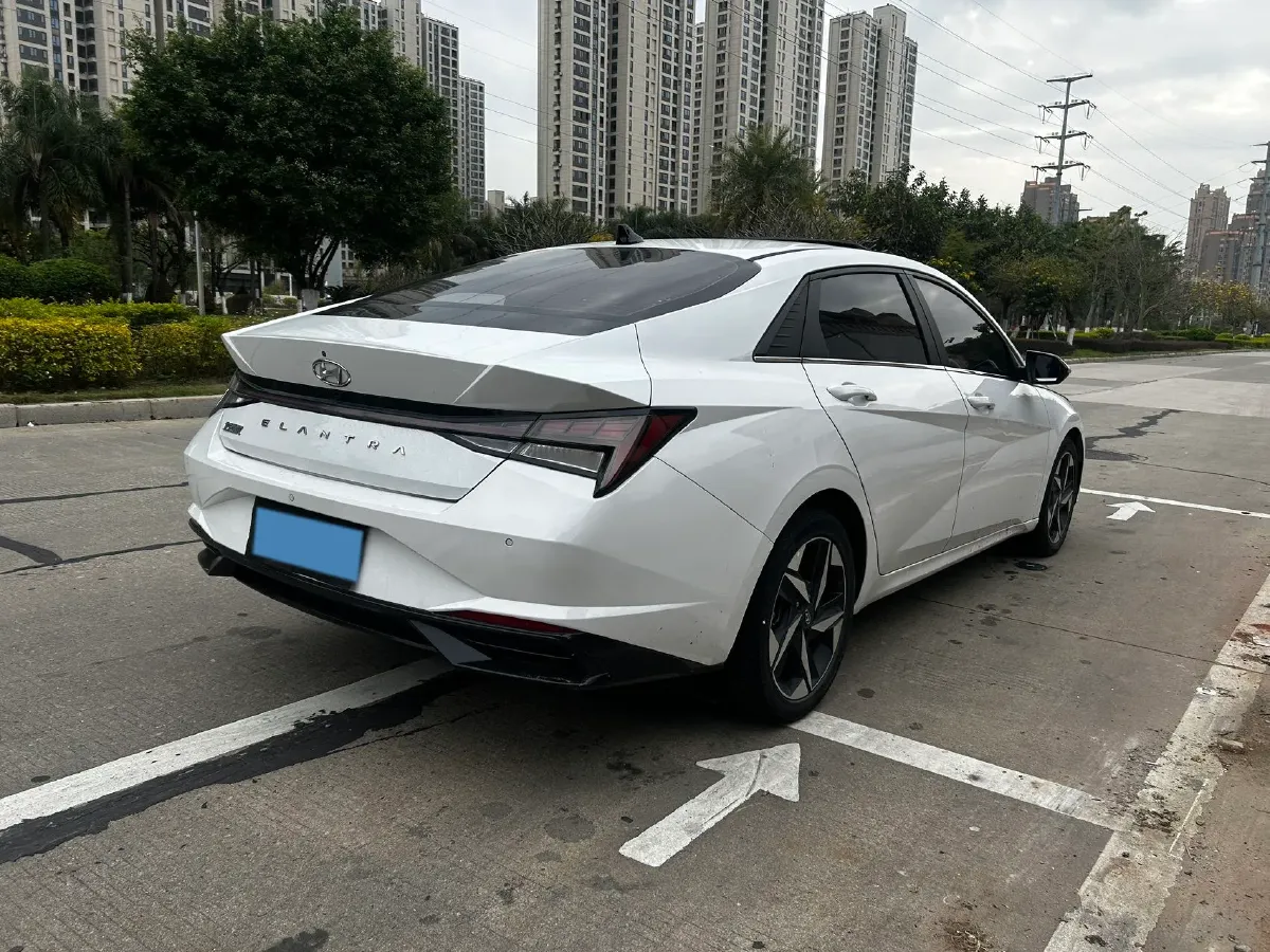 2022 Hyundai Elantra 1.5L 115HP L4 CVT,autocango,china used car exporter,china ev exporter,chinese used car exporter,chinese used ev exporter