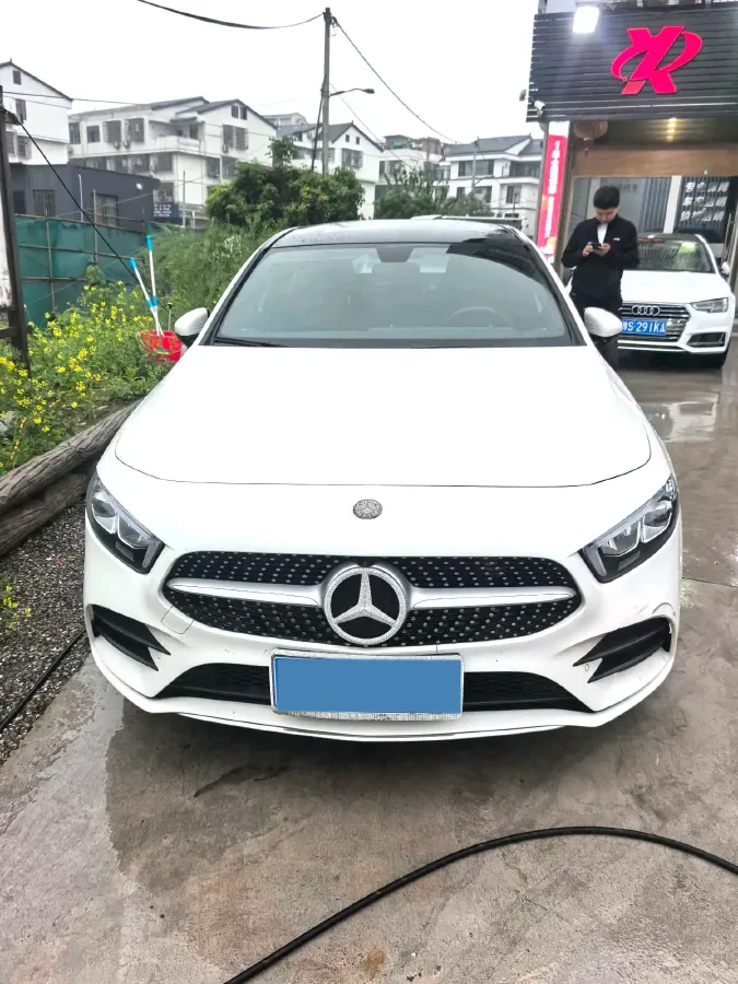 2021 Mercedes-Benz A Class 1.3T 163HP L4 7DCT,autocango,china used car exporter,china ev exporter,chinese used car exporter,chinese used ev exporter