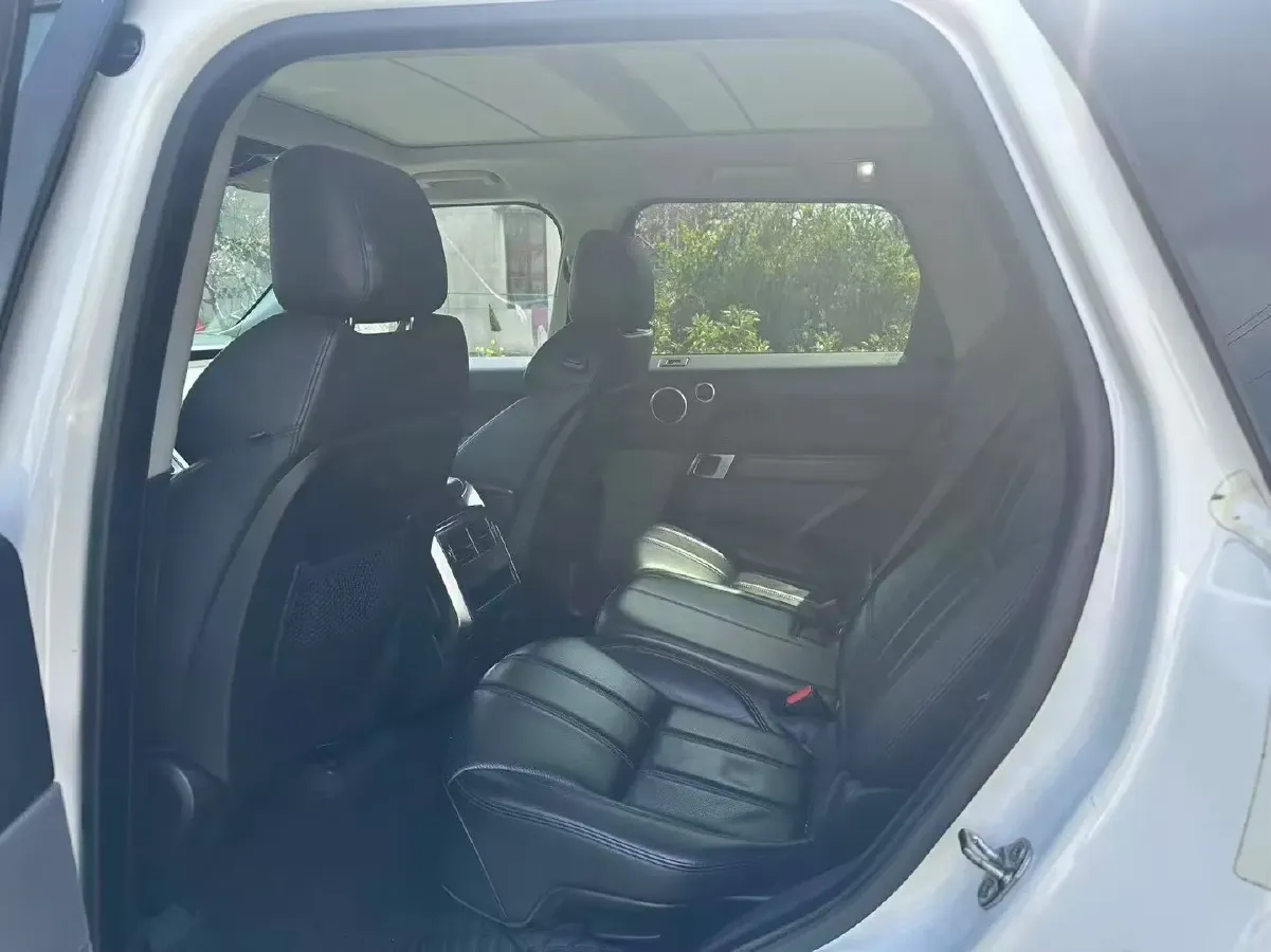 2017 Land Rover Range Rover Sport 3.0T 340HP V6 8AT,autocango,china used car exporter,china ev exporter,chinese used car exporter,chinese used ev exporter