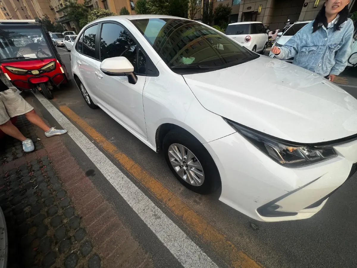 2021 Toyota Corolla 1.2T 116HP L4 CVT,autocango,china used car exporter,china ev exporter,chinese used car exporter,chinese used ev exporter