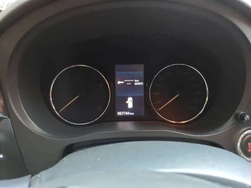 2019 Mitsubishi Outlander 2.0L 166HP L4 CVT,autocango,china used car exporter,china ev exporter,chinese used car exporter,chinese used ev exporter