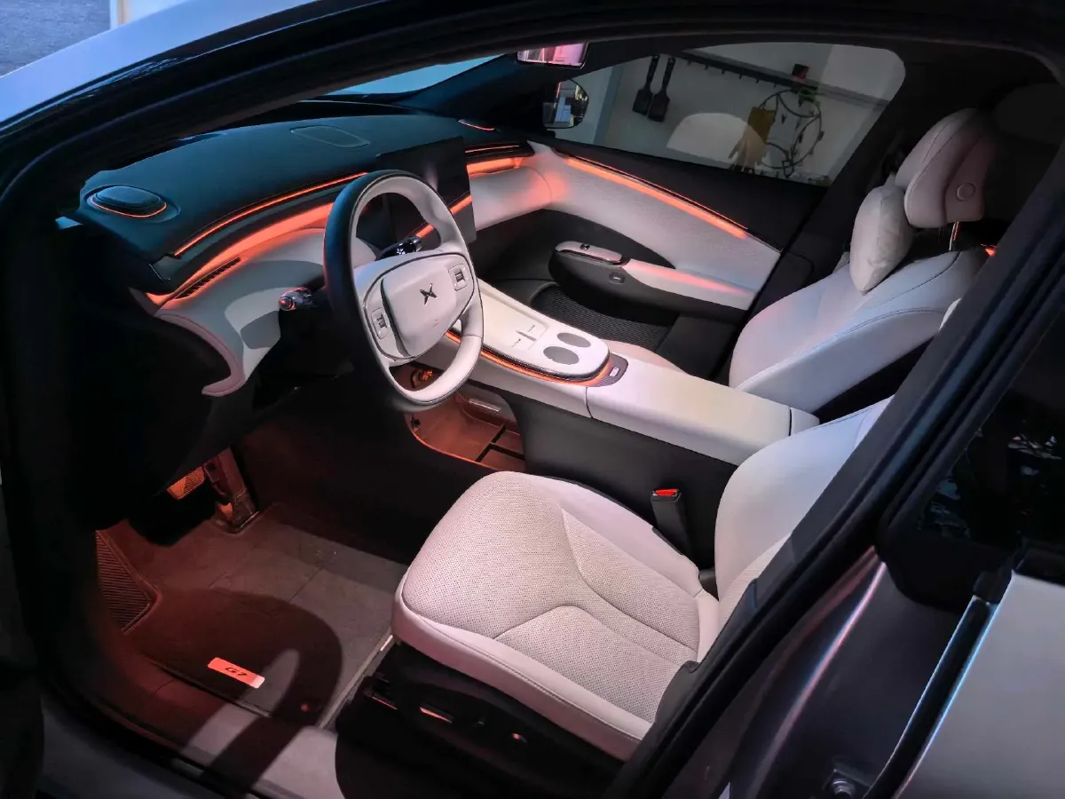 2025 Xpeng G7 BEV,autocango,china used car exporter,china ev exporter,chinese used car exporter,chinese used ev exporter