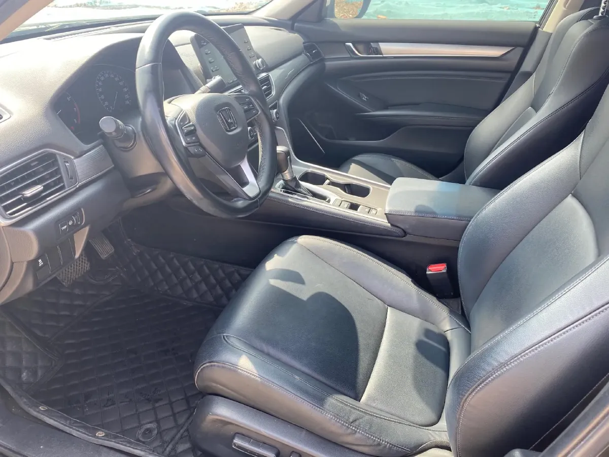 2018 Honda Accord 1.5T 194HP L4 CVT,autocango,china used car exporter,china ev exporter,chinese used car exporter,chinese used ev exporter