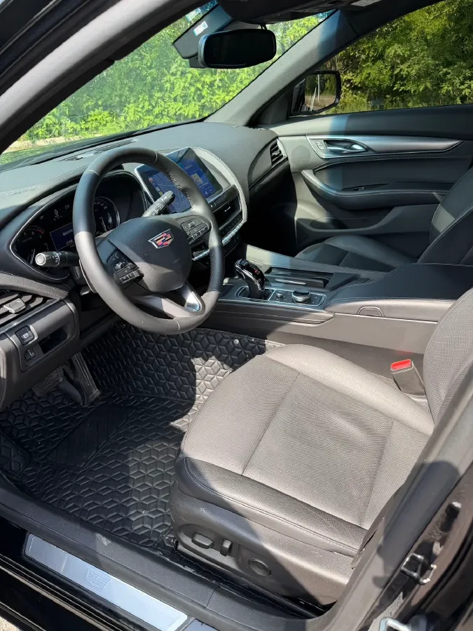 2022 Cadillac CT5 2.0T 237HP L4 10AT,autocango,china used car exporter,china ev exporter,chinese used car exporter,chinese used ev exporter