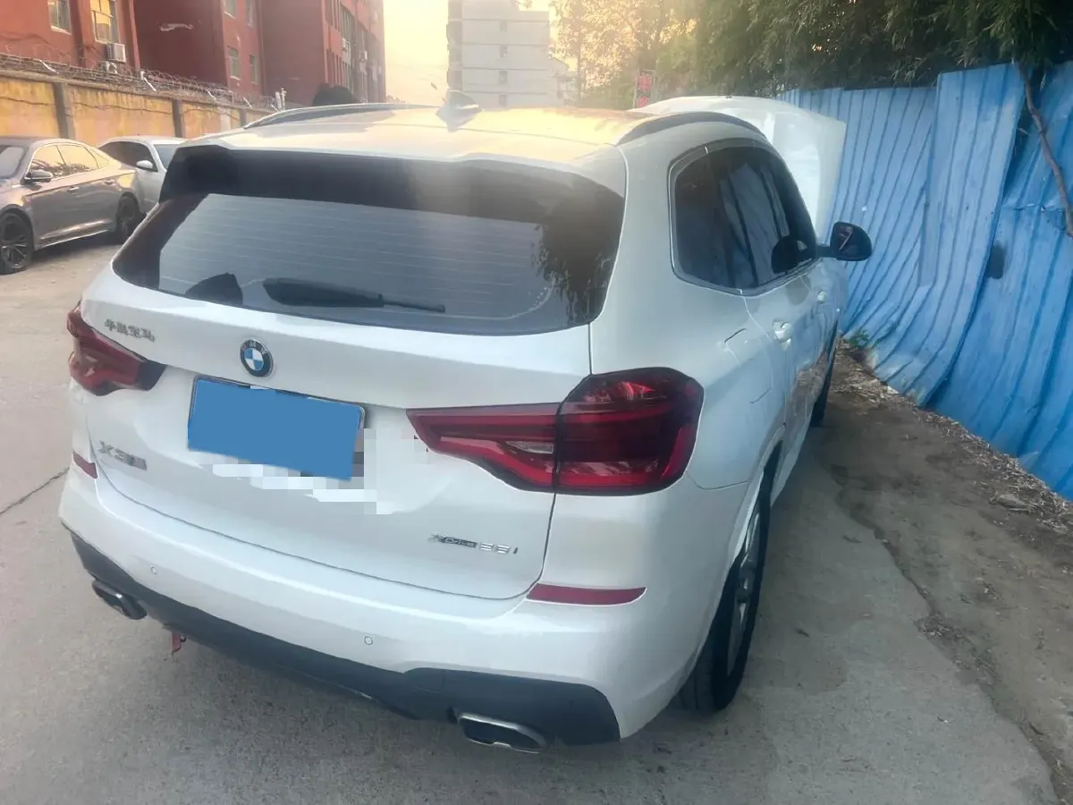 2021 BMW X3 2.0T 184HP L4 8AT,autocango,china used car exporter,china ev exporter,chinese used car exporter,chinese used ev exporter